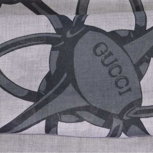 Gucci Gray Frayed Scarf - Picture 1 of 14